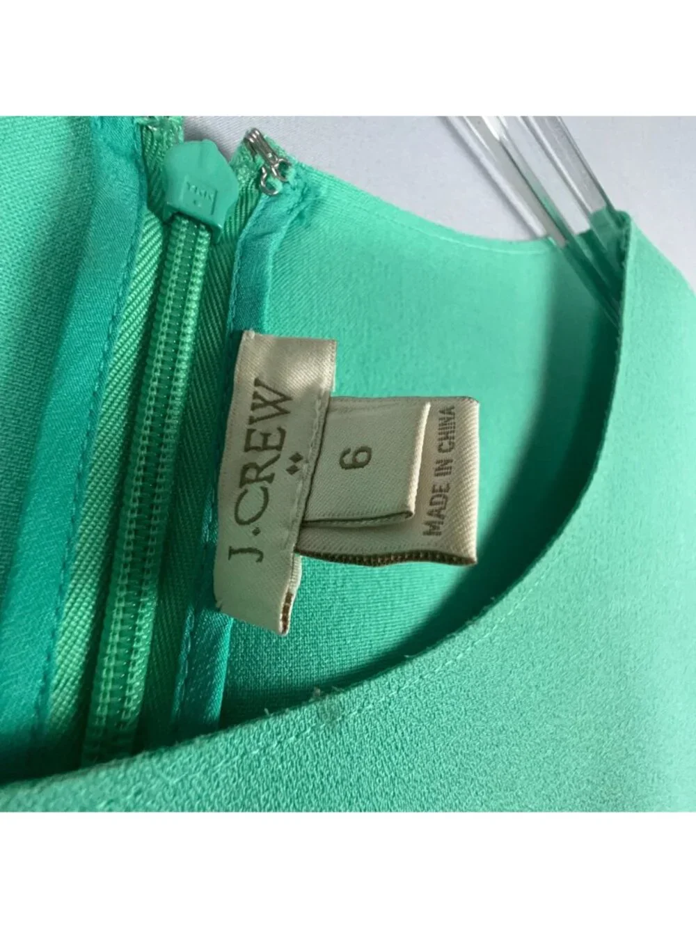 J. Crew Dress Size 6 Green Sheath Playful Scalloped Trim Round Neck Sleeveless
